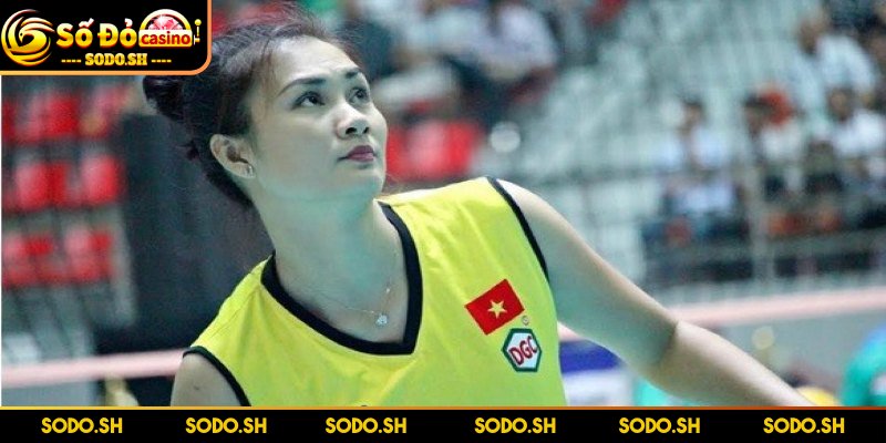 Top Huyền Thoại Bóng Chuyền Việt Nam Được NHM Tôn Vinh Phạm Thị Kim Huệ là đội trưởng tuyển nữ quốc gia khi 19 tuổi